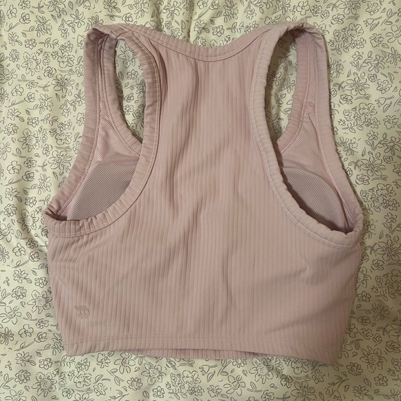 Pink Ribbed CroppedWorkout Tank - Picture 2 of 3